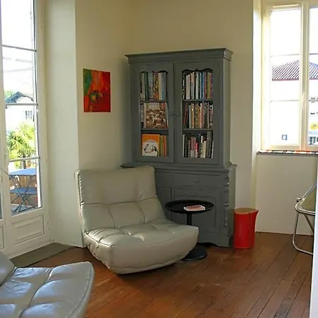 D'hotes Ene Gutizia Bed & Breakfast 4*