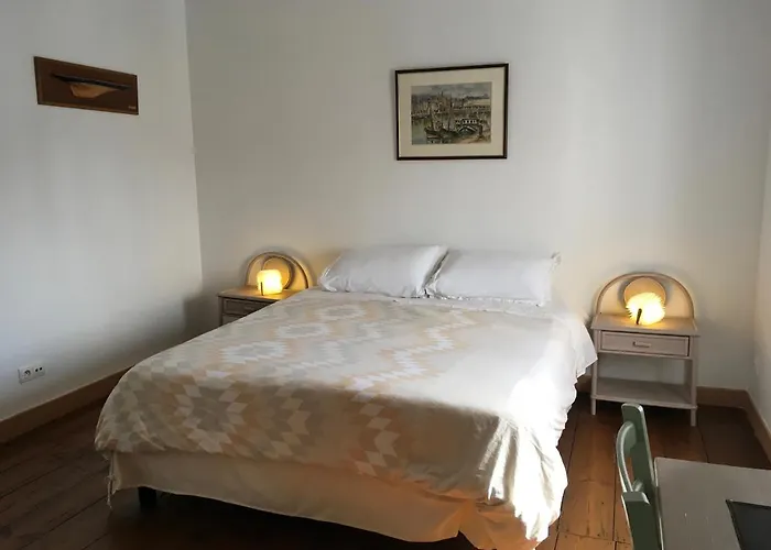 فندق مبيت وإفطار D'hotes Ene Gutizia أوستاريتز