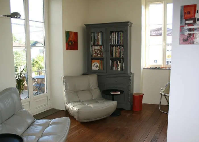 D'hotes Ene Gutizia 3* أوستاريتز