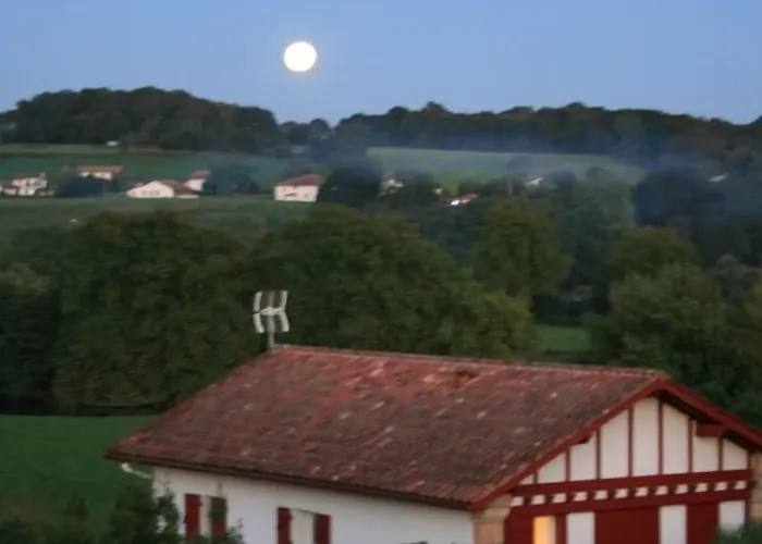 D'hotes Ene Gutizia Frühstückspension 3*