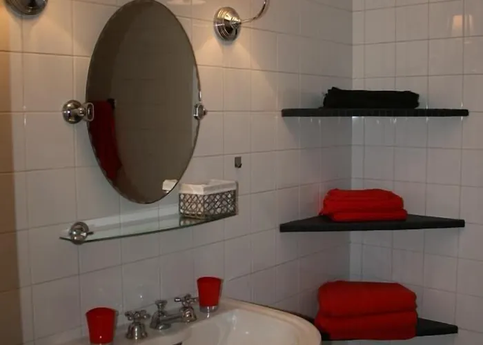 D'hotes Ene Gutizia فندق مبيت وإفطار أوستاريتز