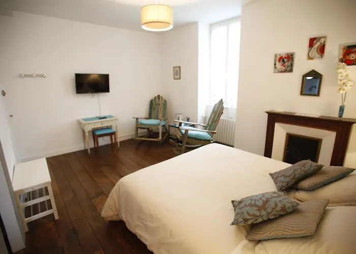 D'hotes Ene Gutizia فندق مبيت وإفطار